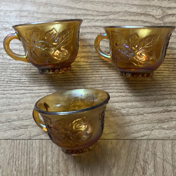 Dining Vintage Set Of 3 Marigold Carnival Glass Tea Cups With Grape